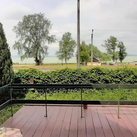 Balatonra Panoramas Fahaz Stranddal Szemben Fonyód